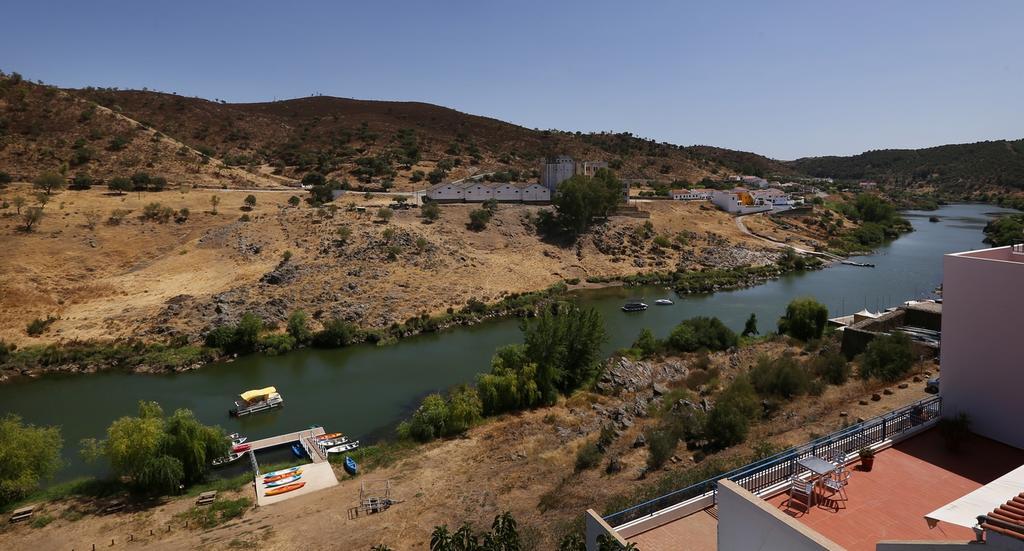 Mértola Alojamentos Oasis חדר תמונה
